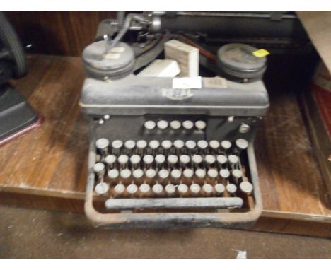 A VINTAGE ROYAL TYPEWRITER  