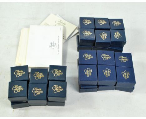Thirty six Thimble Collectors' Club ceramic thimbles with manufacturers including Sutherland, Phoenix, Vale etc, all cased an