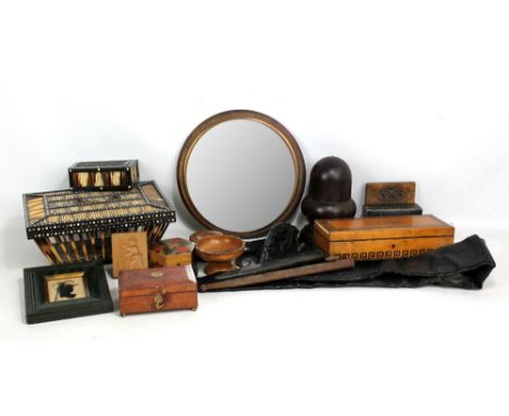 A porcupine quill box (af), a glove box inscribed 'O.W.', small trinket boxes, etc.