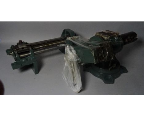 Tools, an Axminster 7" quick release vice and an Axminster 5" multi purpose bench vice.