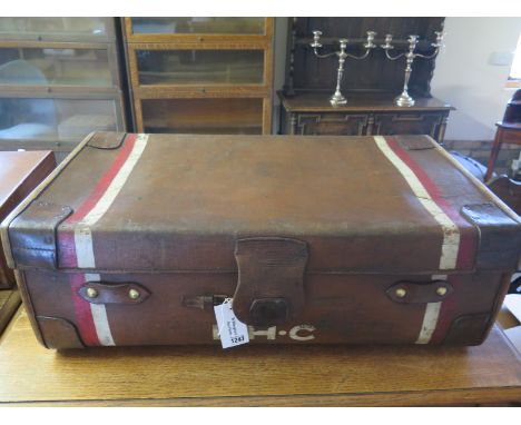 An early 20th century cabin trunk - H. Greaves, Birmingham manufacturer 