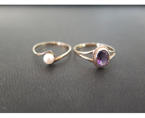 Two 9ct gold single-stone rings - To include amethyst and cultured pearl - One hallmarked rubbed, one Birmingham - Ring size 