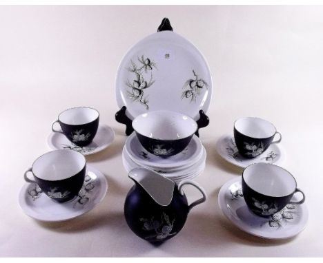 A Foley 'Alaska' teaset with four cups, six saucers, six tea plates, milk and sugar 