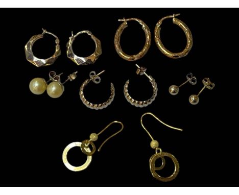 Pair of pearl 9 carat gold earrings and five pairs of 9 carat gold earrings.