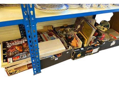 Collection of diecast models, Star Trek voyager, collectables, etc.