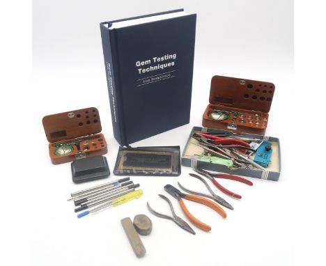 A small quantity of jeweller's tools, scales etc.; together with a first edition copy of&nbsp;Gem Testing Techniques by Alan 