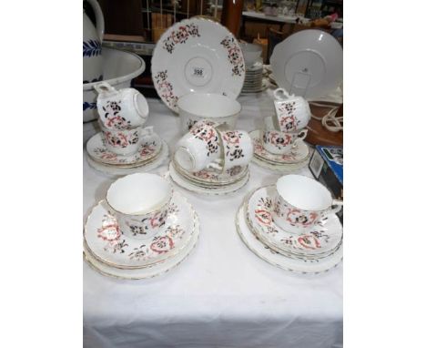 Approximately 25 pieces of vintage tea ware
