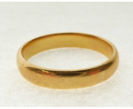 22CT GOLD WEDDING RING, Chester 1960, K, 3.4g