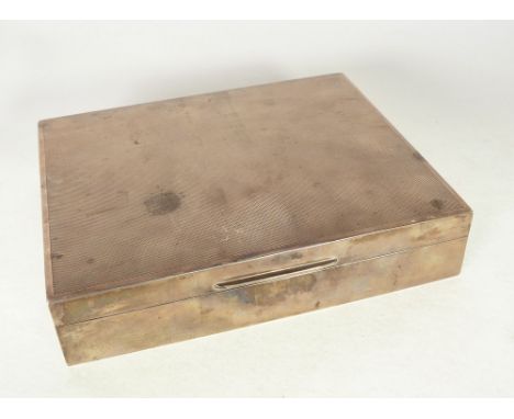 *WALKER & HALL, ENGINE TURNED SILVER CASED TABLE CIGAR BOX, 6 ¾" x 5 ¾" (17.2cm x 14.5cm), Sheffield 1960