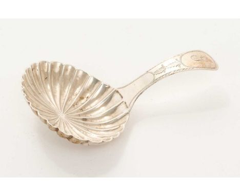 George III silver caddy spoon with shell bowl and bright cut handle, with engraved initial (Birmingham 1808) Joseph Wilmore. 