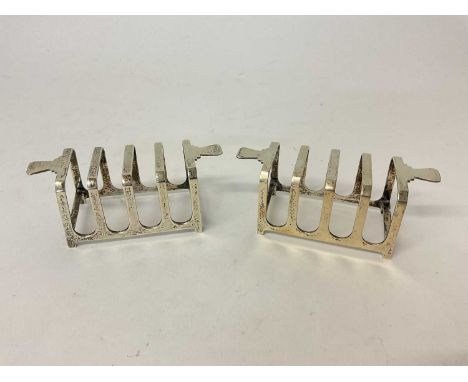 Pair of 1930s Art Deco Mappin &amp; Webb silver toast racks, Sheffield 1935, 4.5cm high