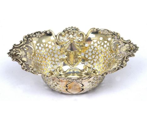 A hallmarked silver filigree oval bowl, Birmingham marked 'Sterling', length 20cm, approx 5.8ozt.