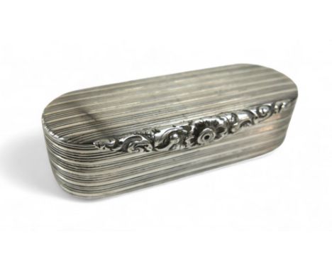 A silver George IV lozenge shaped snuff box, London 1828, maker T.P, interior gilt, overall lined detail with floral clasp to
