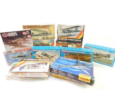 Revell Airfix and other model kits, including a Henschel Ha 126A-1 aeroplane, Heinkel, BMW K100 motorcycle, Lockhead, Matchbo