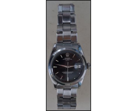 A Rolex Oyster Perpetual Date - Superlative Chronometer wrist watch,  model reference 15200 having with the baton markers and