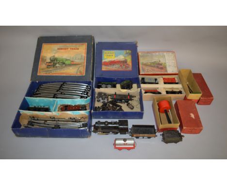 O Gauge. A Chad Valley boxed Railway Accessory Set containing four Wagons together with an unboxed Bing Locomotive and Tender