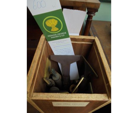 Finishing Tools - A wooden box of (mostly) single line pallets with handles (10 tools) various sizes