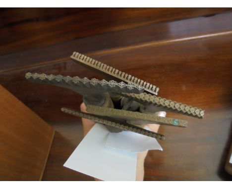 Finishing Tools - A bundle of decorative line pallets with handles (5 tools)