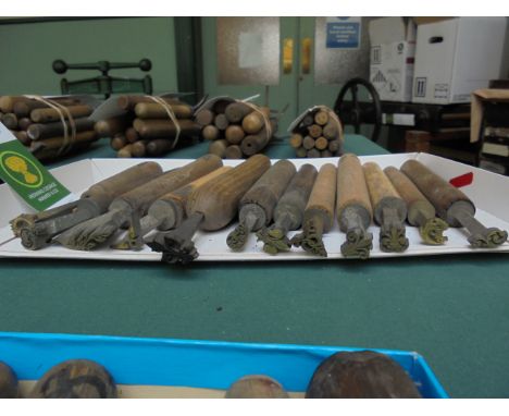 A bundle of 12 medium size decorative centre tools