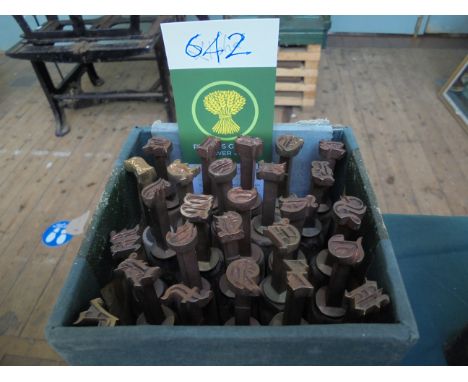 Finishing Tools - A box labelled O.E.4. (probably from Old English) containing 26 brass tools, wooden handles, in O.E. or Got