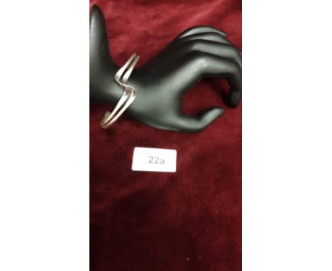 Hallmarked Silver Wave Bangle 13,3g 