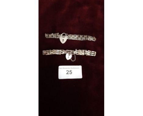 2 Vintage Silver Gate Bracelets Hallmarked London 1978 and London 1984 14,4g 