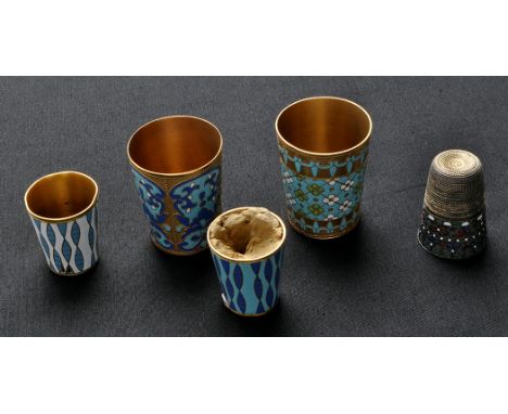 A Russian silver thimble pattern shot cup, by Mathias Kilpelainen, St. Petersburg, decorated upper band of polychrome enamel,