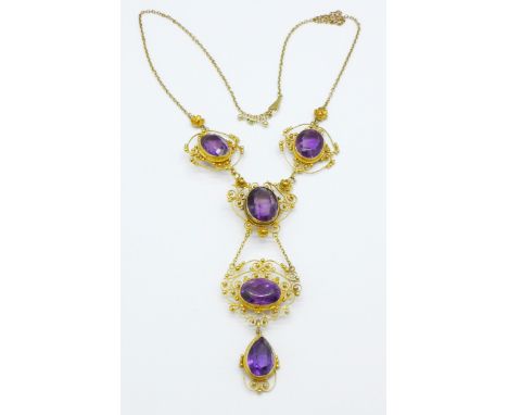 A Victorian amethyst and gilt metal necklet