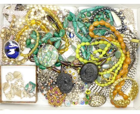 Costume jewellery, an 800 silver bracelet, a silver and enamel C.L.T.C. badge and a white metal collarette