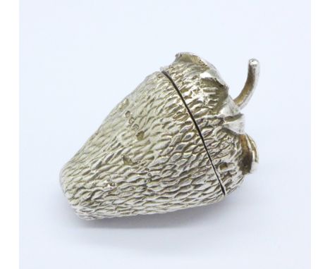 A hallmarked 1960's silver pillbox in the form of a strawberry, 29g