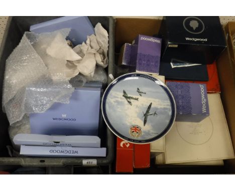 Two boxes containing various Wedgwood and Spode commemorative / Christmas plates and other similar wares, together with Royal