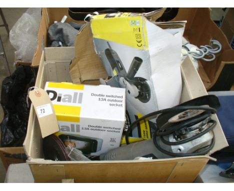 A Boxed as new Diall double switched outdoor socket and an Extreme angle grinder ( 452675, 24400 ).