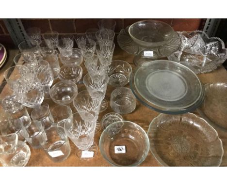 SHELF OF GLASSWARE, WINE GLASSES, BOWLS, DISHES ETC. A/F (1 BOWL CHIPS TO RIM)