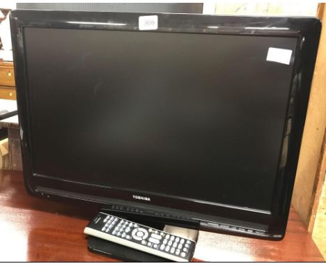 TOSHIBA 21'' FS TV WITH BUILT IN DVD PLAYER WITH REMOTE - MODEL 22DV 555DB 