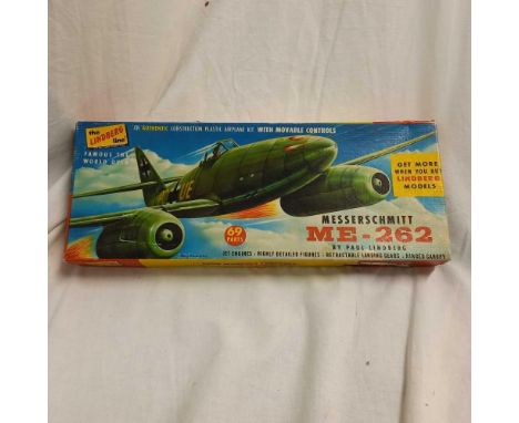 LINDBERG MODEL KIT MESSERCHMITT ME 262