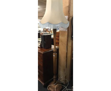 OAK STANDARD LAMP &amp; SHADE