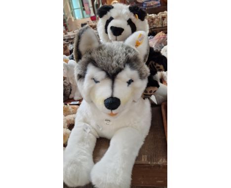 Modern Steiff Panda together with Steiff Bernie Husky dog. (2)  (B.P. 21% + VAT)