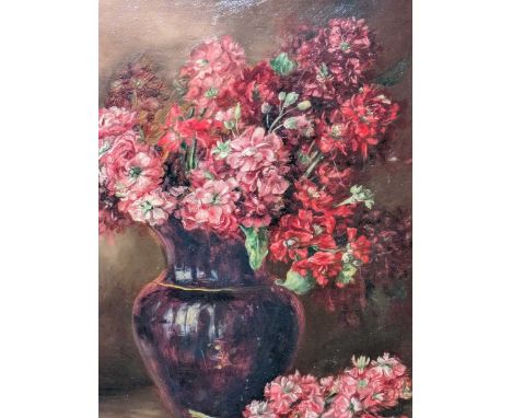 Clare Hetcher (Mid 20th Century British) Floral still lifesigned lower left oil on canvas45 x 34.5cmhoused in a gilt frameExh