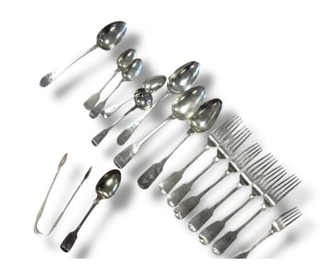 A collection of Irish silver flatware, 936g (30ozt)