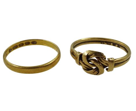 Victorian 18ct gold knot ring, London 1893 and a 22ct gold wedding band, hallmarked
