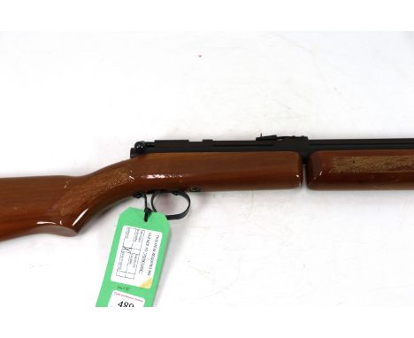 A U.S.A. Benjamin Franklin model 342 .22 Cal. pump pneumatic air rifle, Ser. No. T-380007 NB. As a post 1939 air weapon the r