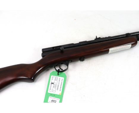 A S.M.K. X578 Co2 .22 Cal. air rifle NB. As a post 1939 air weapon the restrictions of the Crime Reduction Act apply to the s
