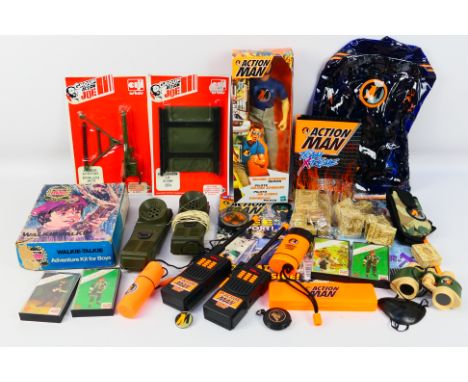 Hasbro - Palitoy - Action Man - Group Action Joe - A collection including a boxed Action Man Walkie-Talkie set, 2 x carded ac