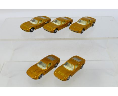Matchbox Superfast - Five unboxed Matchbox Superfast MB33a Lamborghini Miura. Models appear to have slight variation in colou
