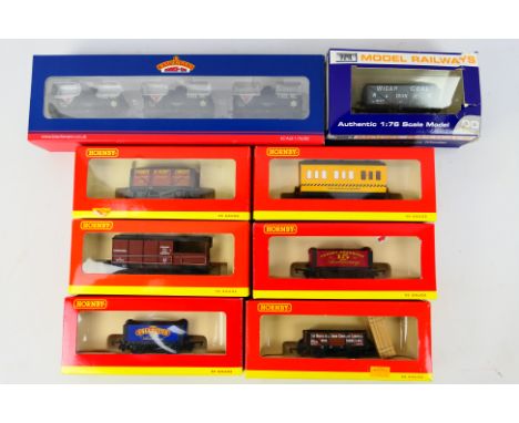 Hornby - Bachmann - Dapol - A group of boxed OO gauge wagons including a set of weathered 14T Fina tank wagons # 37-671, 2 x 