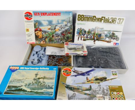 Tamiya - Airfix Novo - Five boxed plastic model kits in various scales. Lot includes Tamiya #35017 !;35 German 88mm Gun Flak3