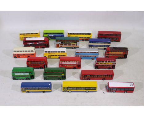 EFE - Corgi Original Omnibus - Corgi - 20 unboxed diecast 1:76 buses / coaches. Lot includes EFE #20612 Dennis Dart Plaxton P