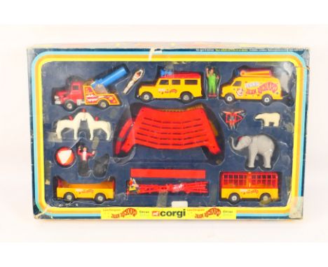 Corgi - A boxed Corgi #48 Jean Richard Circus Set. The vehicles and accessories appear to be in Mint condition, and the set a