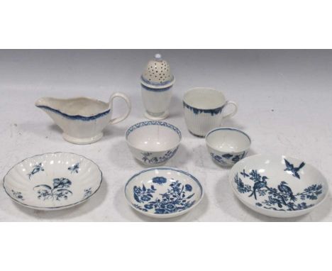 A group of Worcester blue and white porcelain, 18th century, to include a Gillyflower pattern saucer, a Birds in Branches pat