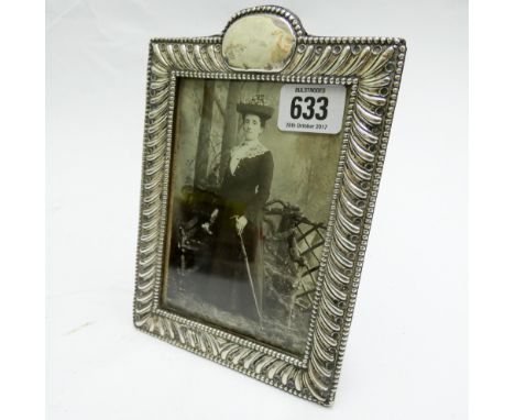Edwardian rectangular silver photograph frame with easel fitting, Birmingham hallmarks 1902. 19cm tall